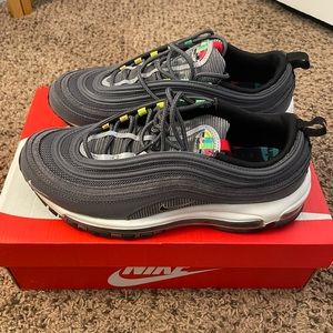 Nike AirMax 97 “Evolution of Icons” SIZE 9